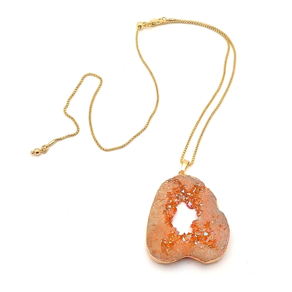 381MIDALANE Adjustable Gold Chain Geode Necklace